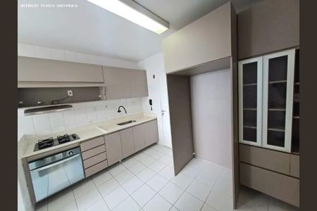 4_photo/07161b6e33.bb2cfda027800a9a-ATLAS-62180b1a-8a9d-4b2e-b1fe-1375b9386dc5.jpg de apartamento à venda com 4 quartos, 155m² em Pituba, Salvador