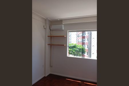 20_photo/07161b719b.8406d85b1cc03178-ATLAS-17f906bf-96ff-416e-8d04-3c3c52c83f4b.jpg de apartamento à venda com 3 quartos, 115m² em Pituba, Salvador