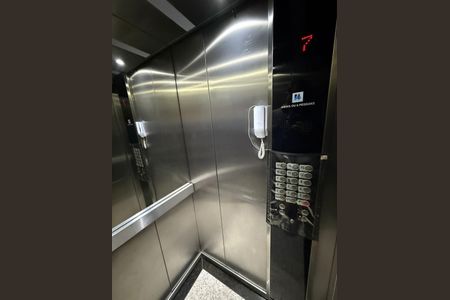 12_photo/07161b728f.fab4721eb95379fc-ATLAS-a4ceea14-95c8-4b9a-8fc7-c089d8e1c84d.jpg de apartamento à venda com 2 quartos, 80m² em Pituba, Salvador