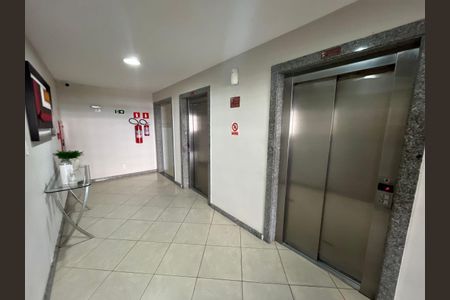 5_photo/07161b7465.c7048a8dc0618162-ATLAS-be2f77e0-3e4f-4e2e-9639-bcc11a227909.jpg de apartamento à venda com 2 quartos, 75m² em Costa Azul, Salvador