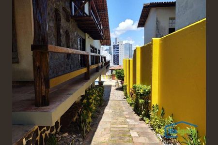 11_photo/07161b752b.e9a0370e41ffee45-ATLAS-89f3e512-2c33-44ef-a522-7903c8d87f8b.jpg de casa à venda com 5 quartos, 450m² em Costa Azul, Salvador