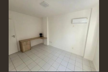 7_photo/07161b754b.1aa5b8f538f3adaf-ATLAS-3a088ff5-08b0-4c9f-ab8d-e34d9a3bce6e.jpg de apartamento à venda com 2 quartos, 64m² em Costa Azul, Salvador