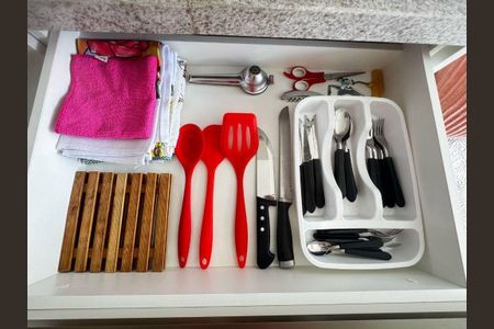 21_photo/07161ba8c5.c235bbd82f7cd5eb-ATLAS-d970f851-30af-4caa-ac80-eafa5b4b0cea.jpg de kitnet/studio para alugar com 1 quarto, 27m² em Jardim Armação, Salvador