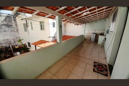 2_photo/07161baf2d.9b0e853e47463488-ATLAS-076490c6-fbdf-49d8-bdae-0e46ea33e70e.jpg de casa à venda com 4 quartos, 215m² em Jardim Armação, Salvador