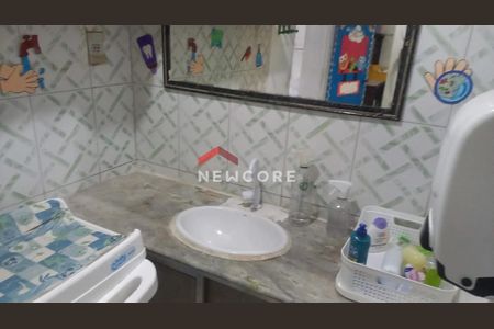 12_photo/07161bb289.dc8bbd111761e841-ATLAS-37df0c73-84a3-46b4-8d4e-635b69ca79b4.jpg de casa à venda com 3 quartos, 200m² em Boca do Rio, Salvador