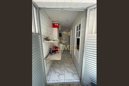 11_photo/07161ca755.2e69d395ce4ac569-ATLAS-d09c1d47-44a7-49a7-b23a-cd57223e46eb.jpg de casa à venda com 3 quartos, 225m² em Nordeste do Amaralina, Salvador