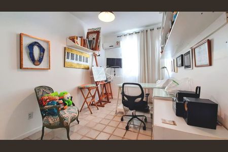 12_photo/07161cab4b.d136384dcbc7be11-ATLAS-48204e96-c3bb-48b8-8b5b-2b8d55800102.jpg de apartamento à venda com 3 quartos, 165m² em Rio Vermelho, Salvador