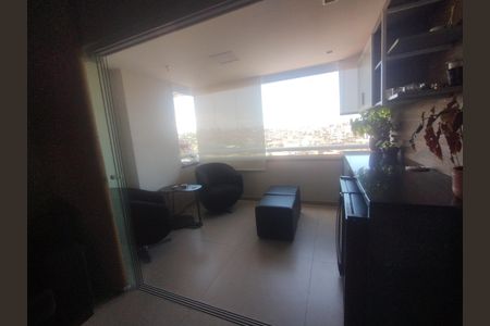 7_photo/07161cabc1.f9fd596f8c1c84e9-ATLAS-1caf12fb-5ad2-44c0-b244-18e5f8d7a5ae.jpg de apartamento à venda com 3 quartos, 140m² em Rio Vermelho, Salvador