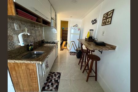 3_photo/07163d8473.b028408754d3f5d1-ATLAS-2765838d-6fe5-4e4d-a2a1-25b0a8e7f558.jpg de apartamento à venda com 2 quartos, 65m² em Praia do Flamengo, Salvador