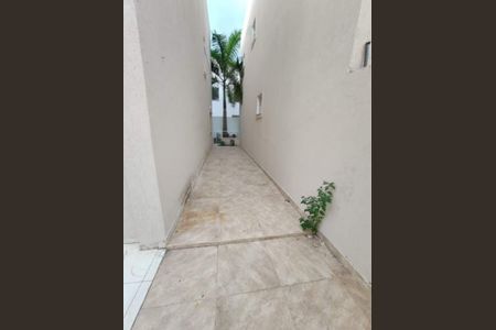 11_photo/07163d8677.ceff8192393c33de-ATLAS-e12346dd-e2c7-468d-8dde-a81403c008be.jpg de casa para alugar com 4 quartos, 130m² em Praia do Flamengo, Salvador