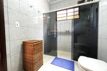 22_photo/94b99575df.7a69ff73eb43ff8d-ATLAS-8e8136f1-9868-4434-a857-7b4cd6026e5d.jpg de casa à venda com 3 quartos, 157m² em Adelino Simioni, Ribeirão Preto
