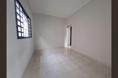 8_photo/94b9958e4d.bd95fcb46c94ff0b-ATLAS-ef7ffa55-58e8-4435-b7f5-03a81b20cb67.jpg de casa à venda com 3 quartos, 110m² em Geraldo C Carvalho, Ribeirão Preto