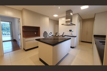 3_photo/94b9958ec7.4f4baf8f3a8da038-ATLAS-0839f9c7-28cb-4b40-a38d-60a9266ffa0e.jpg de apartamento à venda com 4 quartos, 322m² em Jardim Silvio Passalacqua, Ribeirão Preto