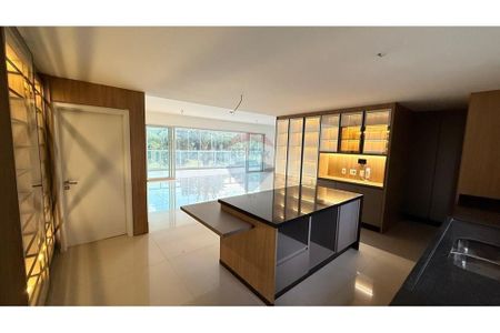 12_photo/94b9958ec7.bdf1def5ceb5107f-ATLAS-32fb72ee-8fd7-4c74-babb-d7e3f67f38ae.jpg de apartamento à venda com 4 quartos, 322m² em Jardim Silvio Passalacqua, Ribeirão Preto