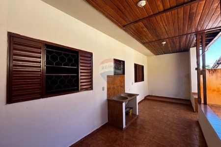 21_photo/94b995f317.7a69ff73eb43ff8d-ATLAS-8a56611b-9b20-46f3-a3b2-bd3dc26305b3.jpg de casa à venda com 4 quartos, 160m² em Jardim Alexandre Balbo, Ribeirão Preto