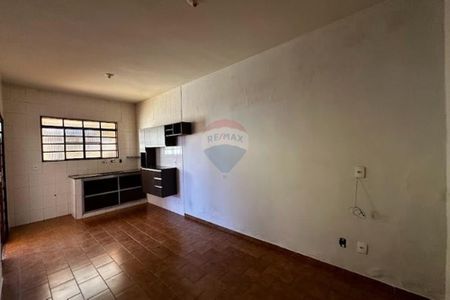 25_photo/94b995f317.7a69ff73eb43ff8d-ATLAS-8da1b273-7201-4703-8def-2b156dd731f5.jpg de casa à venda com 4 quartos, 160m² em Jardim Alexandre Balbo, Ribeirão Preto