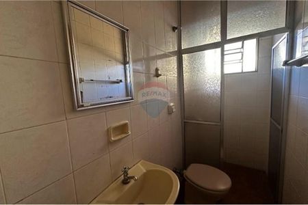 27_photo/94b995f317.7a69ff73eb43ff8d-ATLAS-94783eae-0893-4442-8e17-e2e4046749cd.jpg de casa à venda com 4 quartos, 160m² em Jardim Alexandre Balbo, Ribeirão Preto