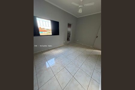 3_photo/94b995fac3.ceff8192393c33de-ATLAS-1d60c361-e0de-42c9-8d48-c9203b0da12d.jpg de casa à venda com 3 quartos, 216m² em Jardim Alexandre Balbo, Ribeirão Preto