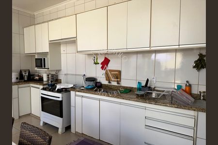 8_photo/94b996004b.70d34e1d457a0501-ATLAS-fd7d15ff-bb24-46c4-a710-dc2bd07de99c.jpg de casa à venda com 3 quartos, 135m² em Planalto Verde, Ribeirão Preto