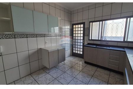 16_photo/94b9960073.751bca41ac608a7d-ATLAS-02a6e2ac-6ee0-45d1-9e76-3767bfdff75a.jpg de casa à venda com 3 quartos, 160m² em Planalto Verde, Ribeirão Preto