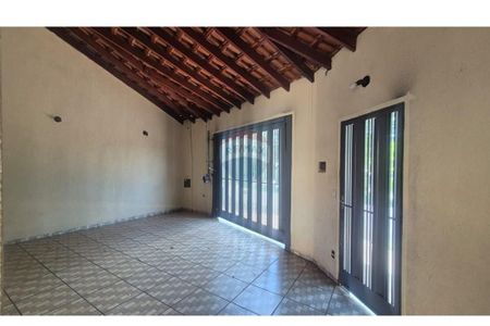4_photo/94b9960073.751bca41ac608a7d-ATLAS-2e19bae8-a595-4130-a8f3-c89a957a9a6d.jpg de casa à venda com 3 quartos, 160m² em Planalto Verde, Ribeirão Preto