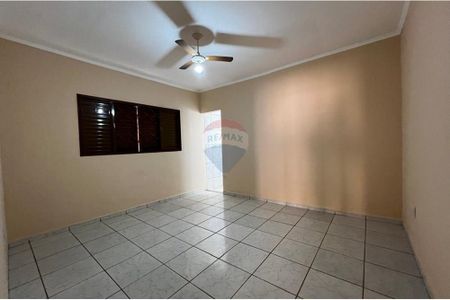 14_photo/94b996028d.3c2637ef58290670-ATLAS-2c6ca8d6-426b-4d52-8e17-c89097e23e20.jpg de casa para alugar com 3 quartos, 133m² em Jardim Arlindo Laguna, Ribeirão Preto
