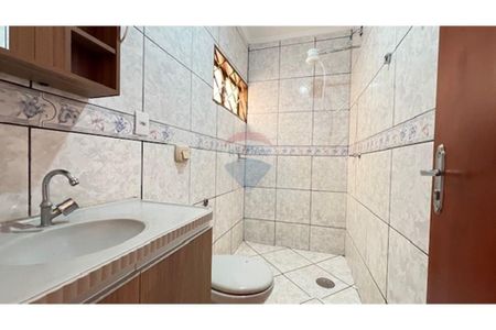 20_photo/94b996028d.3c2637ef58290670-ATLAS-ae847f70-45ce-49f8-a134-b2fa4046f1ce.jpg de casa à venda com 3 quartos, 133m² em Jardim Arlindo Laguna, Ribeirão Preto