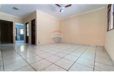 18_photo/94b996028d.3c2637ef58290670-ATLAS-e0832b64-e374-49ea-92b5-17aea38dc726.jpg de casa para alugar com 3 quartos, 133m² em Jardim Arlindo Laguna, Ribeirão Preto