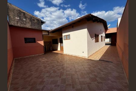 7_photo/94b996028d.8c4baec503b49f1c-ATLAS-b98f81ad-bd5d-4038-a99c-6a15d7226dcf.jpg de casa à venda com 3 quartos, 133m² em Jardim Arlindo Laguna, Ribeirão Preto
