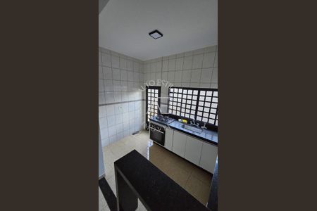 3_photo/94b9960695.c6267d18045375b9-ATLAS-b8d85bdb-e467-42c7-812a-2b9abfe9818d.jpg de casa à venda com 4 quartos, 125m² em Subsetor Oeste - 12 (O-12), Ribeirão Preto