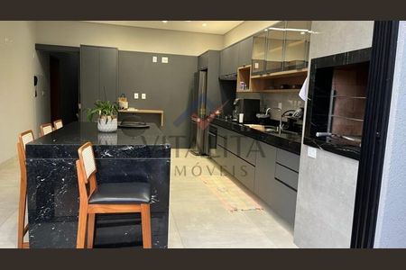 2_photo/94b9b863d9.50dcffd0bfa00027-ATLAS-6417003c-6ae2-49e2-b91b-54ad7c5561ba.jpg de casa à venda com 3 quartos, 150m² em Ribeirão Preto, Ribeirão Preto