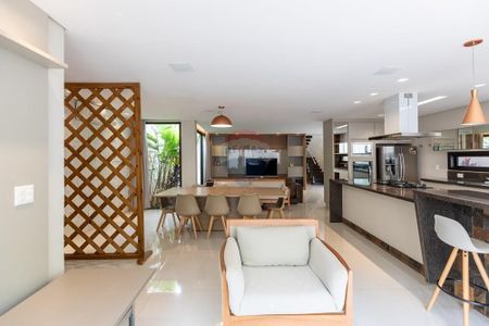 8_photo/94b9b863d9.f5994e8b2021a887-ATLAS-60b85b36-bbce-4e1a-9912-51217474f9e1.jpg de casa à venda com 3 quartos, 230m² em Ribeirão Preto, Ribeirão Preto