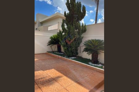 5_photo/94b9b88fb7.5afd90b9c05d4dec-ATLAS-1f849d78-31e0-4761-b573-5710365a8f7a.jpg de casa de condomínio à venda com 3 quartos, 260m² em Recreio das Acacias, Ribeirão Preto