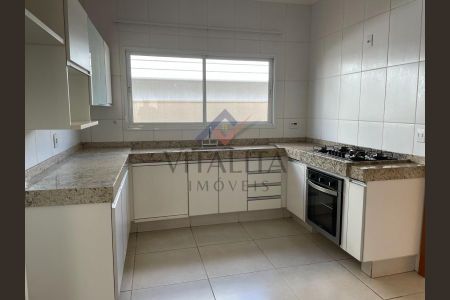 5_photo/94b9b88fb7.5afd90b9c05d4dec-ATLAS-24f4ca13-c9b1-4328-8f4d-8710d007b92e.jpg de casa de condomínio para alugar com 3 quartos, 260m² em Recreio das Acacias, Ribeirão Preto