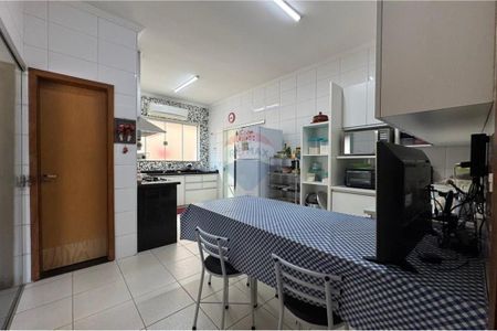 21_photo/94b9b88fb7.5afd90b9c05d4dec-ATLAS-ad3d88ce-c0ff-4f98-8087-b2ba16527ce1.jpg de casa de condomínio à venda com 4 quartos, 415m² em Recreio das Acacias, Ribeirão Preto