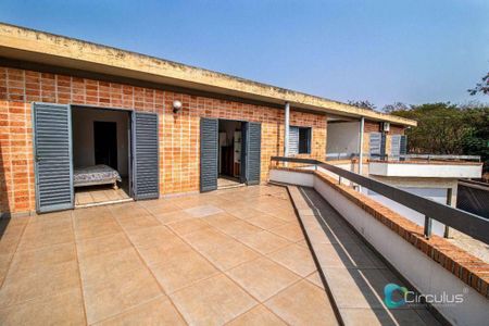 4_photo/94b9b895d5.6fdee8406a8d1ba2-ATLAS-0e32f78d-8a93-44d6-a8fb-f3f33344b7cc.jpg de casa à venda com 4 quartos, 561m² em City Ribeirão, Ribeirão Preto