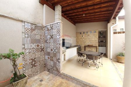 11_photo/94b9b898cb.4cea1a0b3f6bbd2f-ATLAS-e72cb8d9-8d2b-4fe5-a52d-abc37b4dac62.jpg de casa à venda com 3 quartos, 201m² em Residencial Greenville, Ribeirão Preto