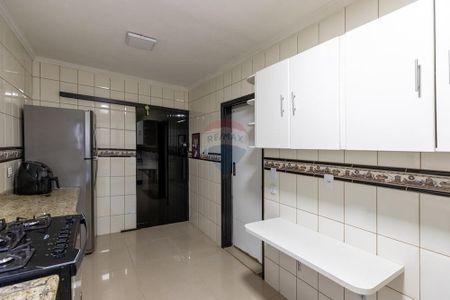 11_photo/94b9b89de7.d55b36f64ebf45c1-ATLAS-7ca138f8-4a96-4ee4-a920-b971d4ac7ea4.jpg de casa à venda com 2 quartos, 134m² em Jardim Roberto Benedetti, Ribeirão Preto