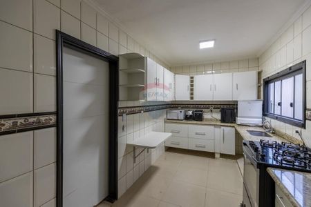 9_photo/94b9b89de7.d55b36f64ebf45c1-ATLAS-f846a13b-7f6f-456f-bacf-b00ec0a67bd3.jpg de casa à venda com 2 quartos, 134m² em Jardim Roberto Benedetti, Ribeirão Preto