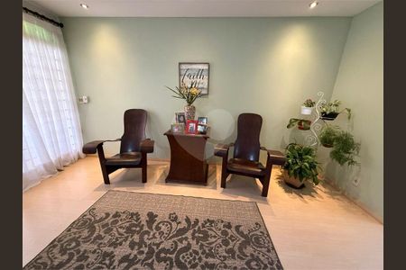 7_photo/94b9b89e0d.4b1992a7ab35c141-ATLAS-4e3f71b0-1610-4f0a-b452-c12de99e24c6.jpg de casa à venda com 3 quartos, 135m² em Jardim Roberto Benedetti, Ribeirão Preto