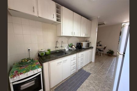 5_photo/94b9b89e0d.4b1992a7ab35c141-ATLAS-e67a4408-5672-426d-b7ea-971195427efc.jpg de casa à venda com 3 quartos, 135m² em Jardim Roberto Benedetti, Ribeirão Preto