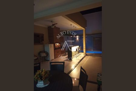 6_photo/94b9b89f21.94cacd11540bb35e-ATLAS-20df576e-bc96-44b7-bdc6-d2a416f89b1d.jpg de casa à venda com 3 quartos, 185m² em Residencial Greenville, Ribeirão Preto