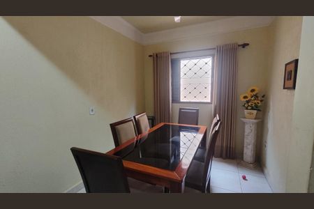 11_photo/94b9b8a033.bf6e144acc7ff544-ATLAS-48ccfa08-dbcf-44e1-87e0-31ecccf97a3b.jpg de casa à venda com 3 quartos, 147m² em Jardim Manoel Penna, Ribeirão Preto