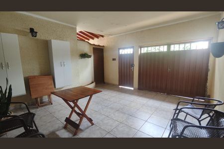4_photo/94b9b8a033.bf6e144acc7ff544-ATLAS-9bef6550-8a90-4e58-ab17-5c94233c987f.jpg de casa à venda com 3 quartos, 147m² em Jardim Manoel Penna, Ribeirão Preto
