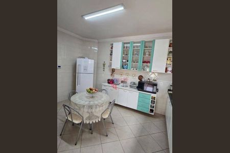 9_photo/94b9b8a591.d9e805ee4f40aea2-ATLAS-e307e35e-4645-4986-bcef-fb9834125692.jpg de casa à venda com 3 quartos, 238m² em Ribeirânia, Ribeirão Preto