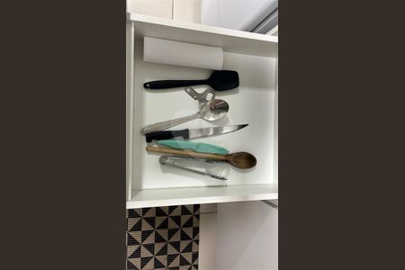 4_photo/94b9b8a959.1c8f705103ddc5cb-ATLAS-d6ab4a77-4274-4e4a-8d65-329c76e6580d.jpg de apartamento à venda com 1 quarto, 38m² em Ribeirânia, Ribeirão Preto