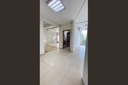2_photo/94b9b8ae71.be7450e3fd53d6f5-ATLAS-344fc7a3-8e46-494e-8ccf-904a3c2564f8.jpg de casa para alugar com 0 quarto, 153m² em Ribeirânia, Ribeirão Preto