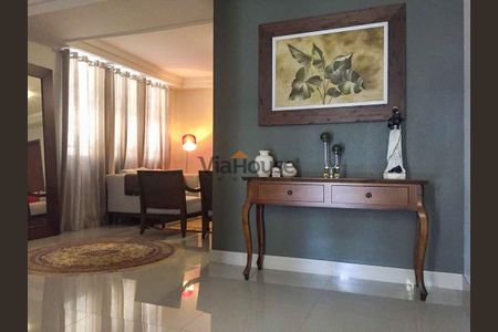 4_photo/94b9b8ae71.be7450e3fd53d6f5-ATLAS-b3c3b8b9-04de-4375-9a6a-b1aefcf3c966.jpg de casa à venda com 3 quartos, 315m² em Ribeirânia, Ribeirão Preto