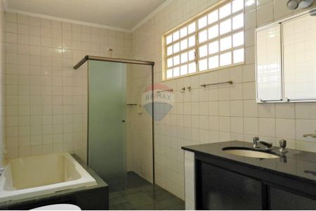 22_photo/94b9b8aeb5.b8c4f165c1f119ea-ATLAS-1653694f-1bc4-4906-9d8d-df61a340dedb.jpg de casa à venda com 3 quartos, 244m² em Ribeirânia, Ribeirão Preto