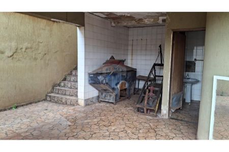 34_photo/94b9b8b02b.2a31a181cf98d50c-ATLAS-d2312913-150d-4ee3-be30-f783a256c3fa.jpg de casa à venda com 5 quartos, 250m² em Ribeirânia, Ribeirão Preto